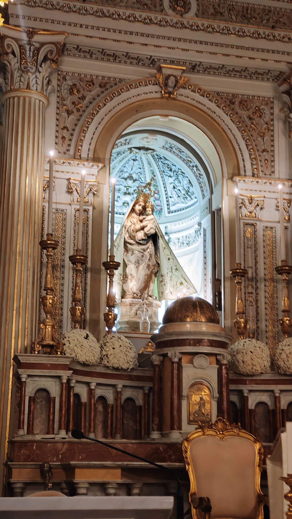 Chiesa-del-Carmine-a-Sambuca-di-Sicilia-inteno La Chiesa del Carmine, uno dei gioielli architettonici di Sambuca di Sicilia