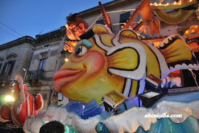 acireal20136 Acireale, un gioiello barocco ai piedi dell'Etna